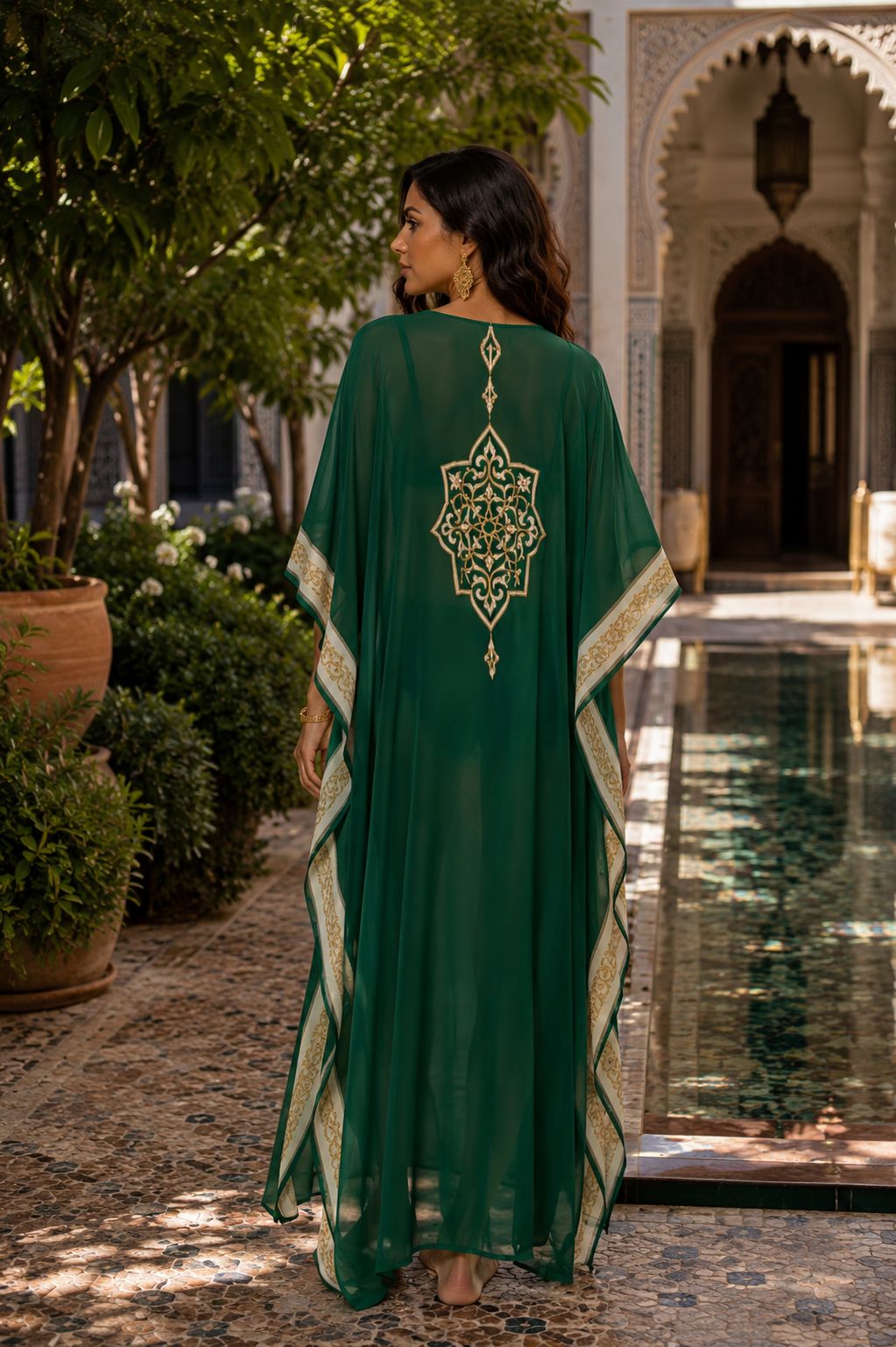 Kaftan émeraude NAJMA – Collection Resort - Image 7